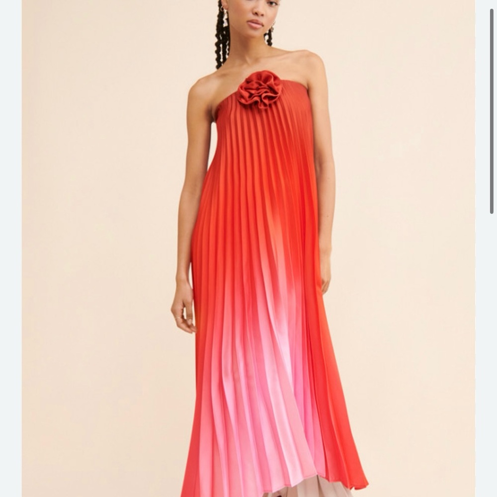 Red and Pink Strapless Pleated Dress